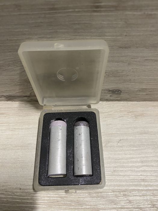 Zestaw dwóch kredek do makijażu