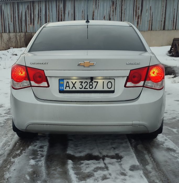 Chevrolet Cruze 2011р,1.8 бензин