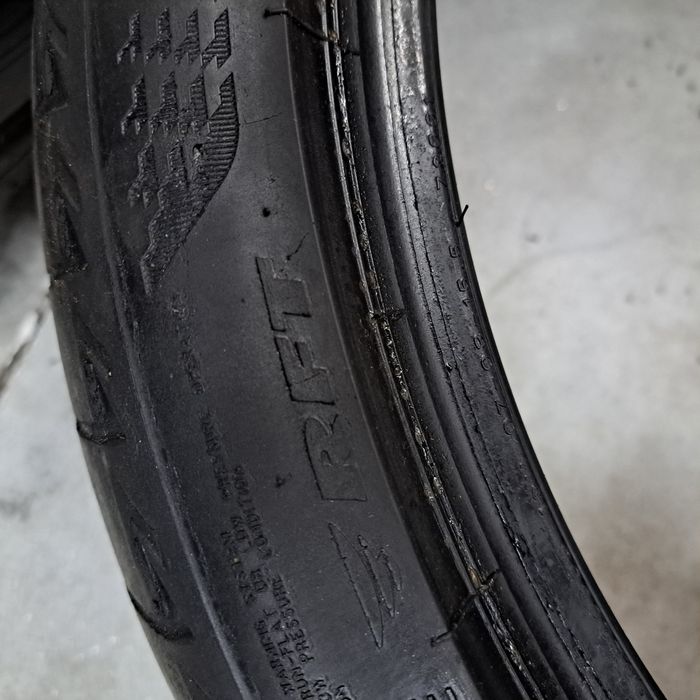 2 pneus 225 40 R19 Bridgestone Turanza RFT