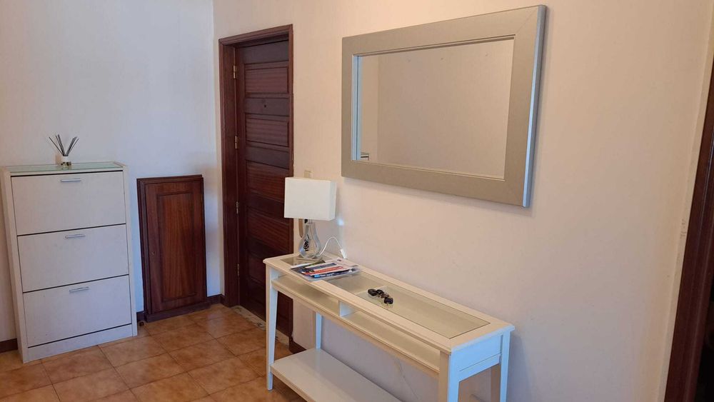 Aluga-se T1 centro da maia