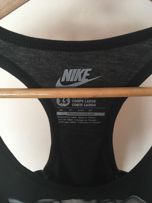 Czarna bokserka Nike z grafiką roz. XS