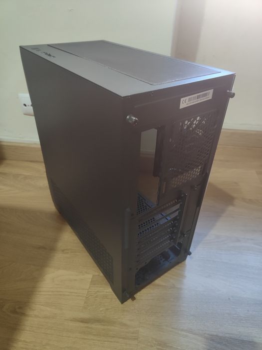 Caixa ATX Antec DF600 Flux