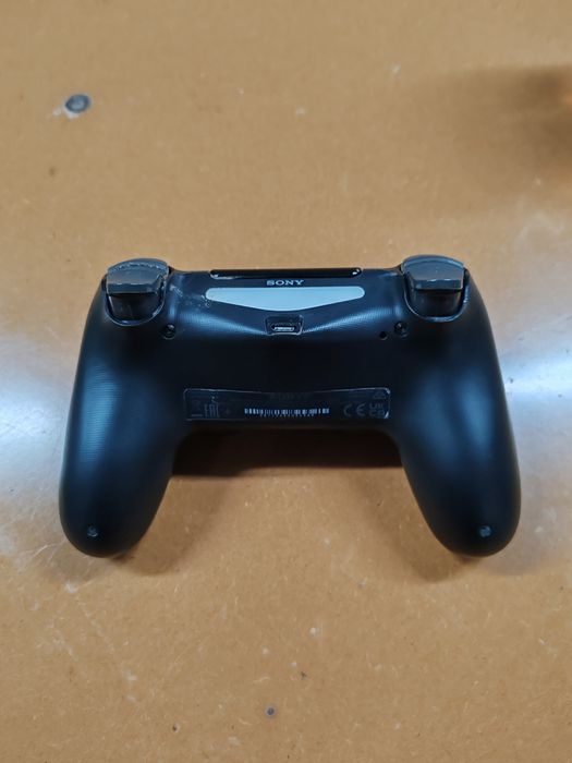 Comando PS4 original- bom estado