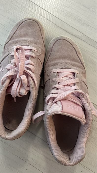 Кросівки Nike пудрові