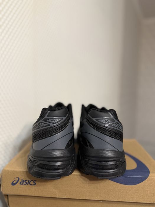 кросівки Asics Gel-1130 Black 44 / 27 см