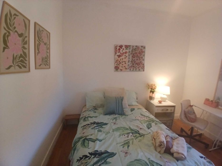 Arrenda-se quarto - Bairro Penedos Altos - Covilhã Centro