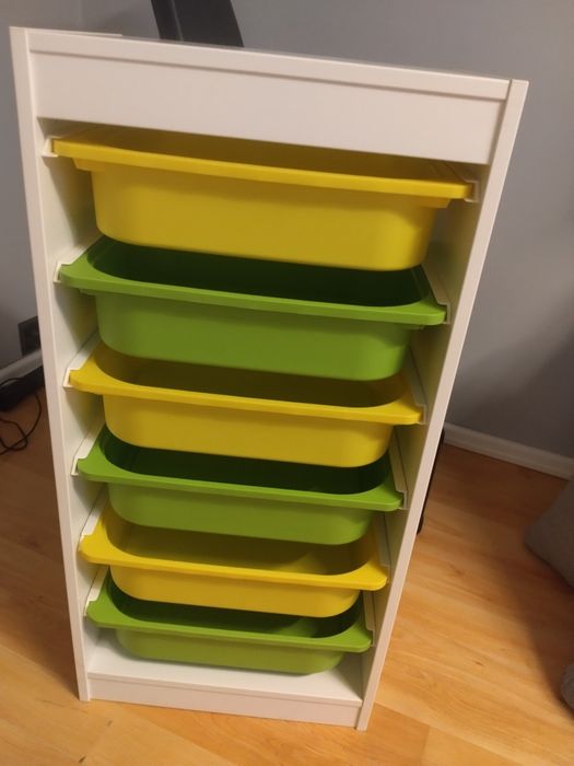 Komoda Trofast Ikea