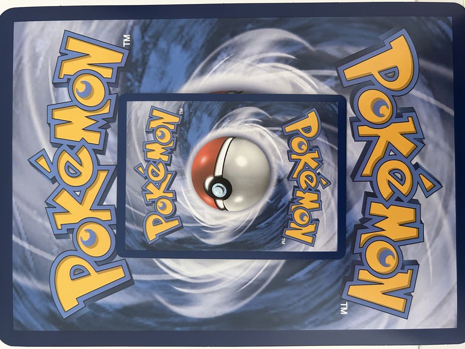 Jolteon V (carta Pokémon)