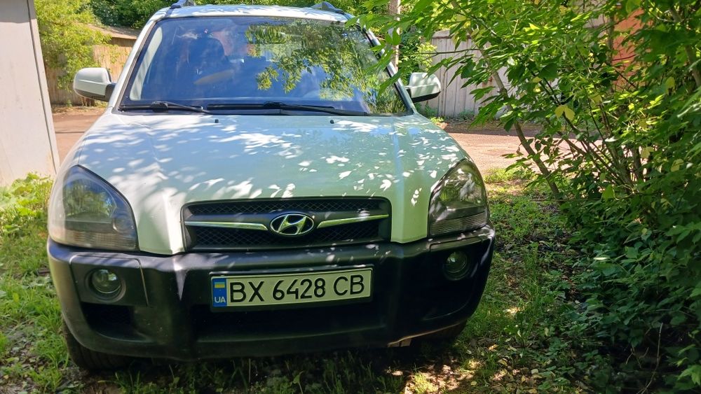 Туксон 1 покоління