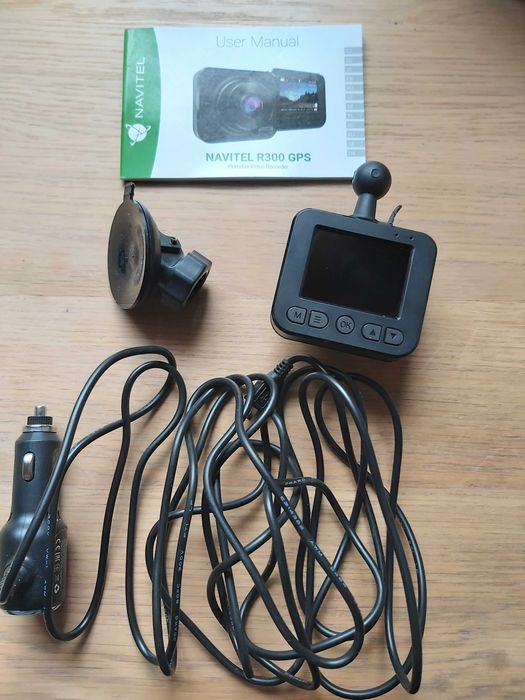 Kamera samochodowa NAVITEL R300 GPS