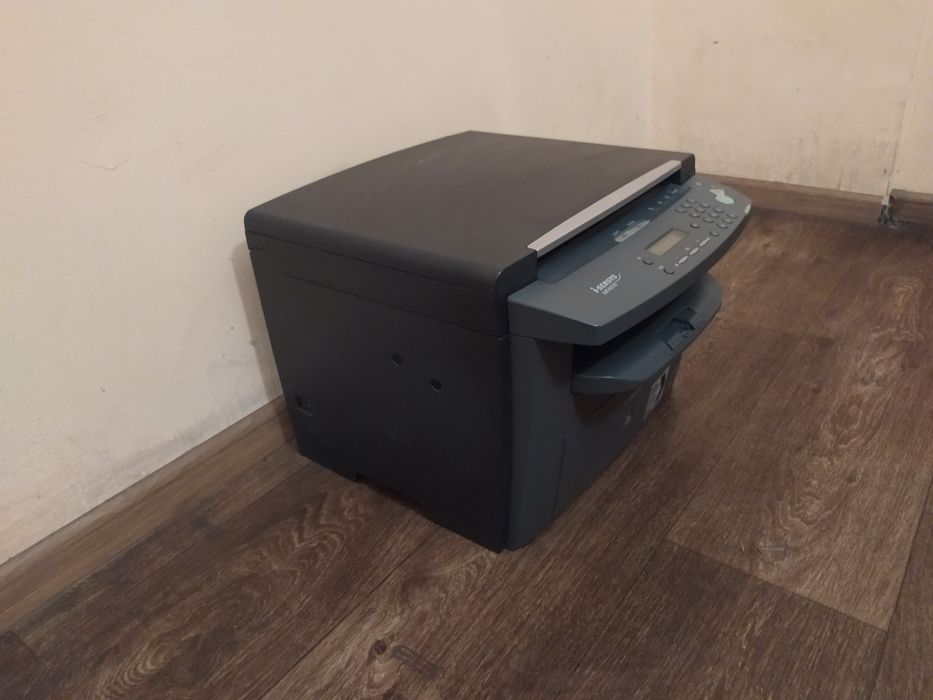 Canon MF4018 Класний стан