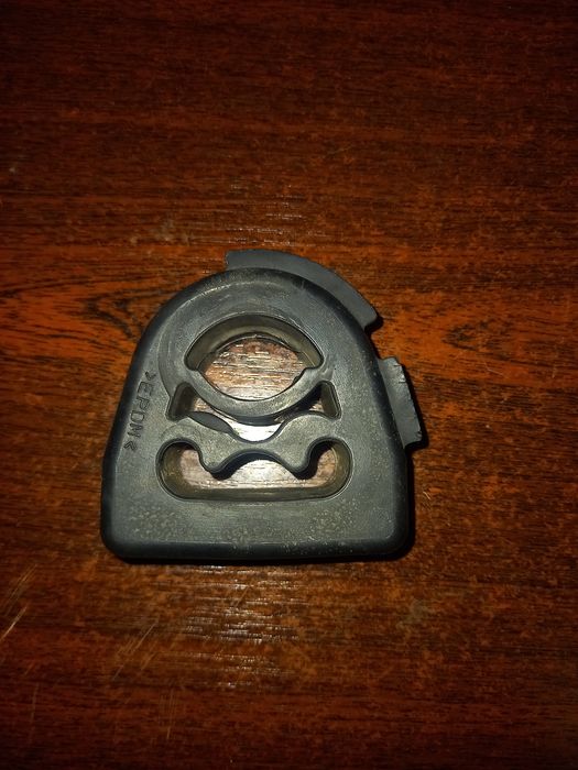 Подушка глушника mercedes-benz sprinter (901, 903, 904, 906), Vito 03