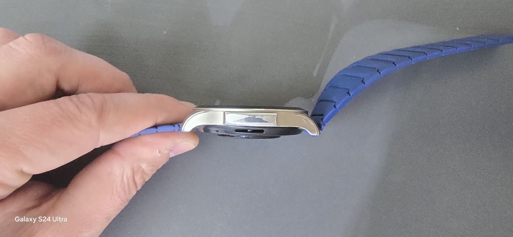 Продаю Amazfit watch gtr4. Гарний стан