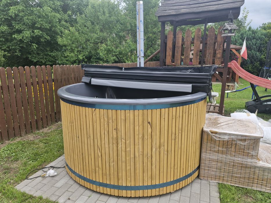 Apartament w Górach Kaczawskich z balią