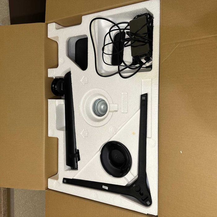 Монітор ігровий Samsung Odyssey G7 SMART