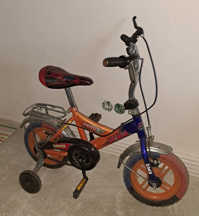 Велосипед дитячий 12"