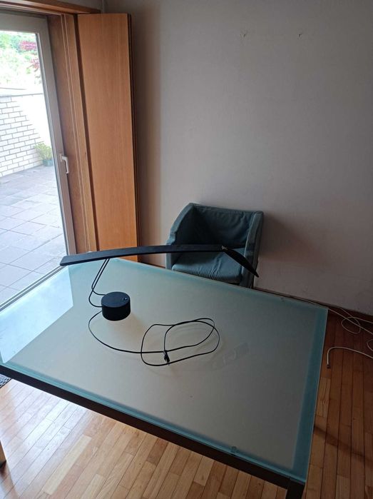 Mesa e cadeira de escritório - Design LOLA CASTELLÓ
