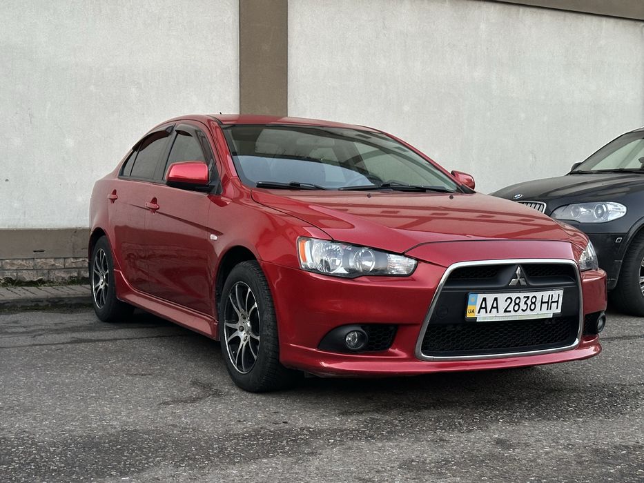 Продам Офіційний Mitsubishi Lancer X в гарному стані