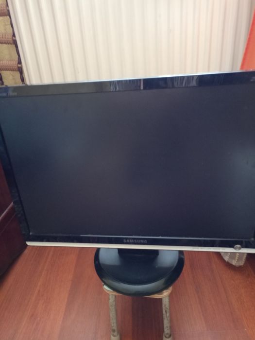 Монітор Samsung 226 BW