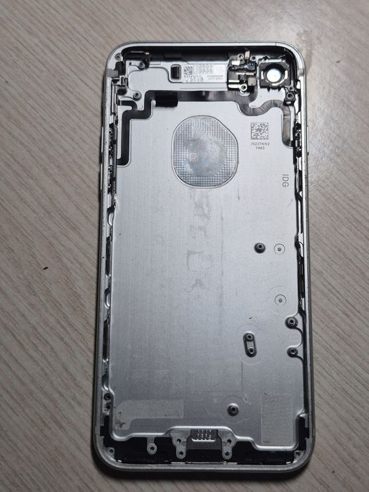 Деталі на айфон 7 опис