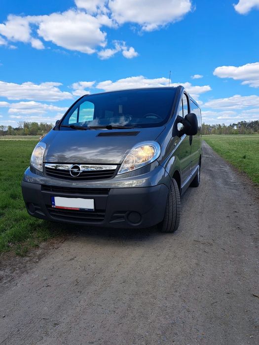 Opel Vivaro 2013r. 2.0 114km osobowy