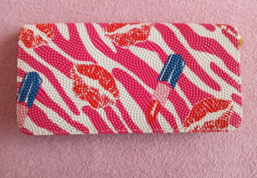 portfel nowy  20 x 10 cm