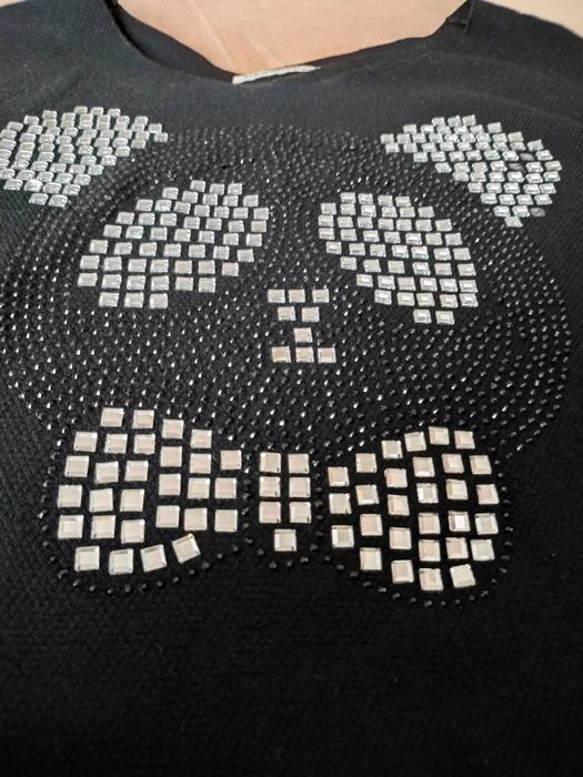 Свитер Tiramisu.