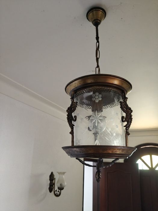 Vendo mobílias e candeeiros