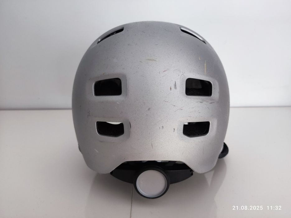 KASK na rower, hulajnogę, rolki.