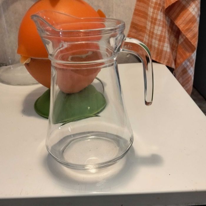 Jarra 1L. Para sumos, água, vinho ou leite