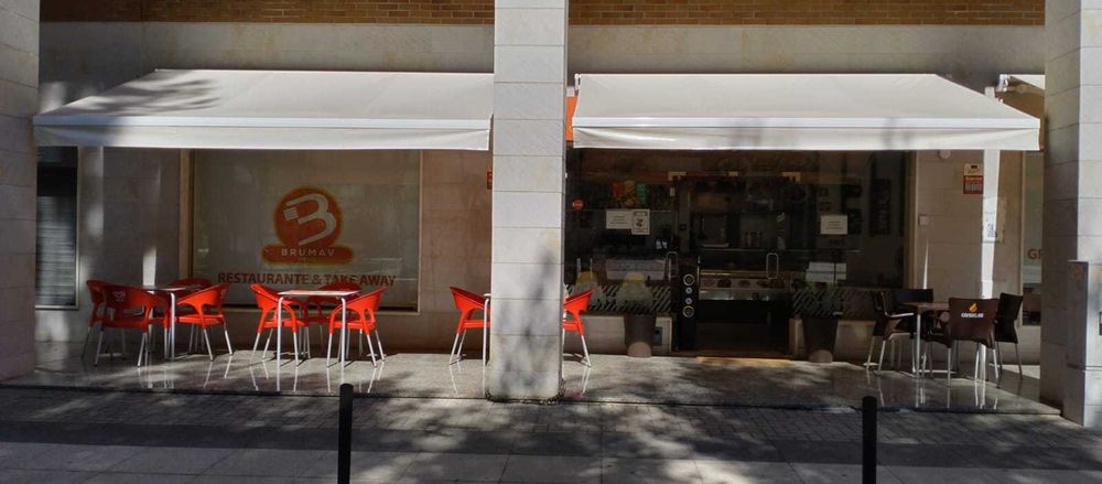 Toldos - 3 unidades - Quase novo