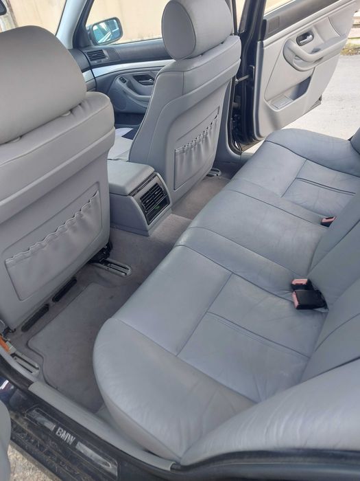 BMW 520 D viatura estimada e pronto a andar.