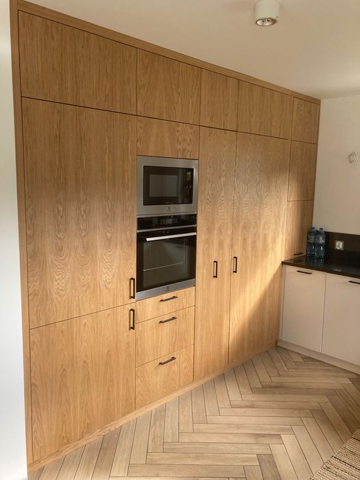 Usługi Stolarskie / Meble na wymiar