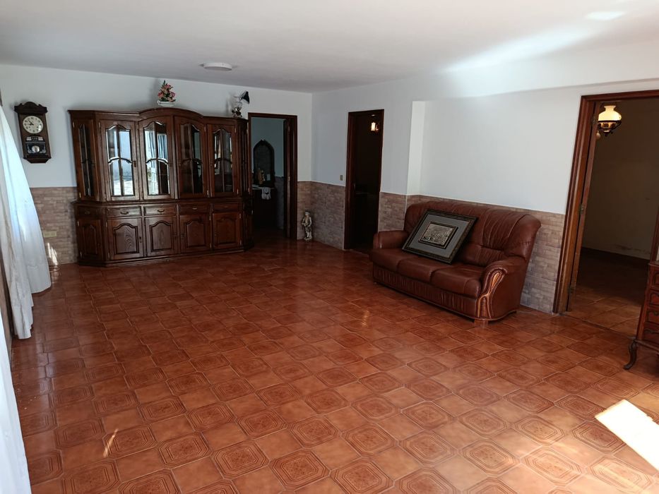 Moradia Independente T6 em Travanca- Santa Maria da Feira