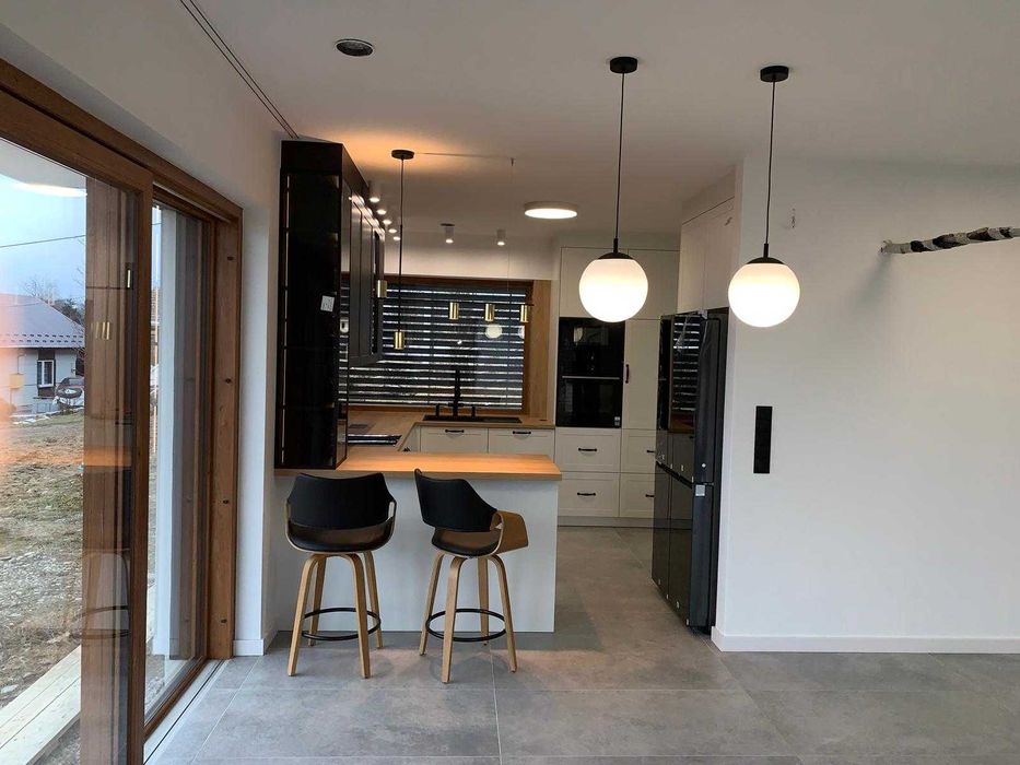 MEBLE NA WYMIAR stolarstwo