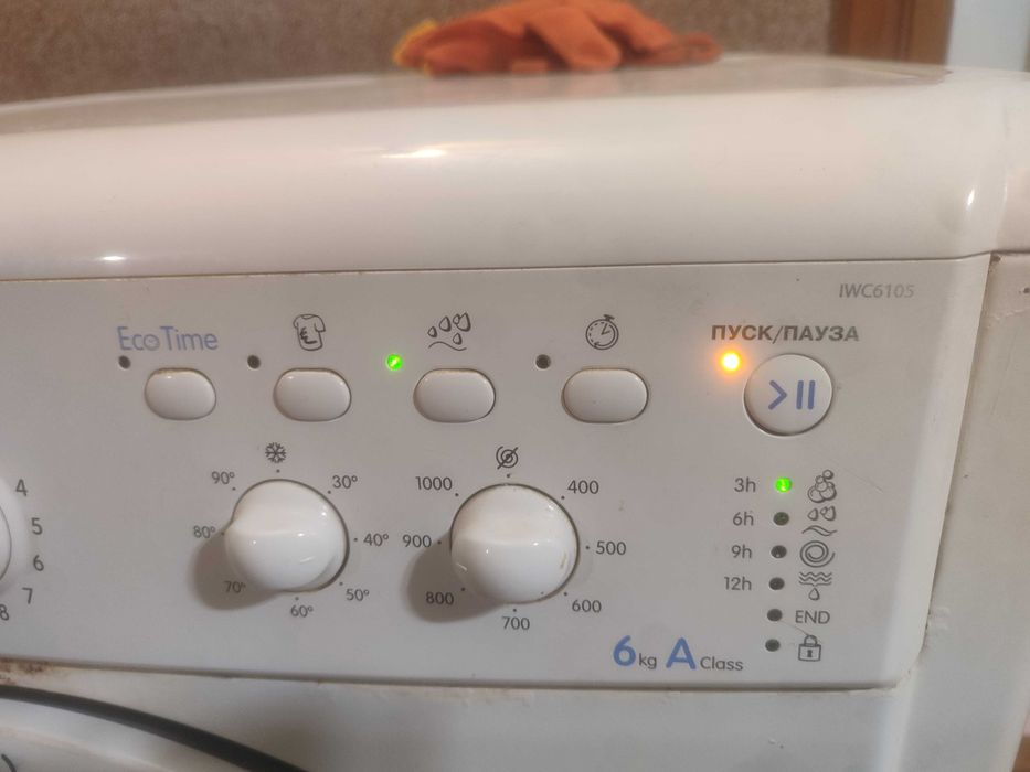 пральна машина Indesit IWC6105