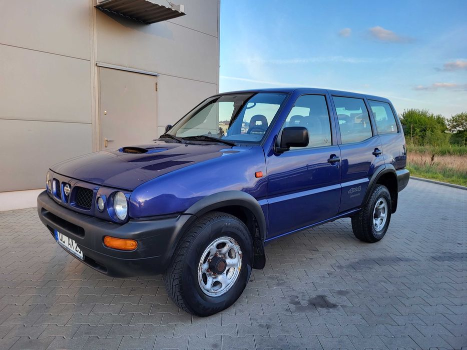Nissan Terrano 4 x 4