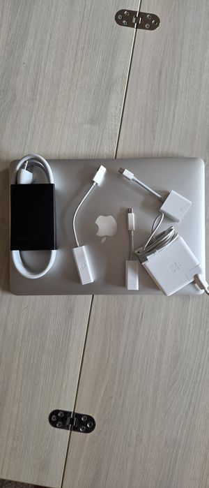 Apple MacBook Air 13" 2015 i5/8Gb/256Gb