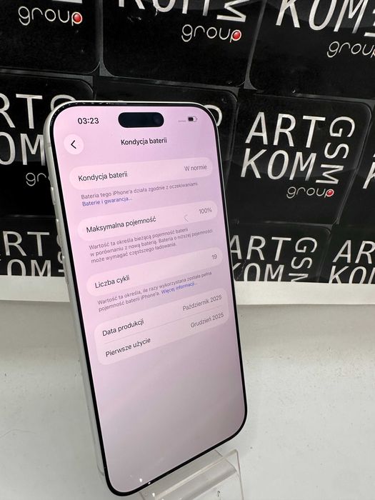 NAJTANIEJ od ARTKOM Trzymiesięczny iPhone 17 PRO Max 4800 zł HIT