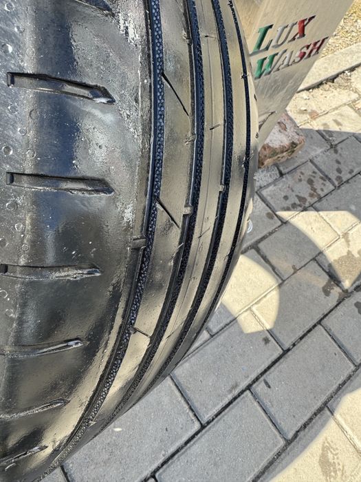 Nokian   z R18  245/40