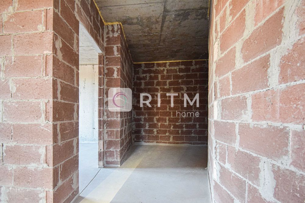 Простора 2-к квартира 64.4 м² у зданому ЖК "Варшавський Deluxe"