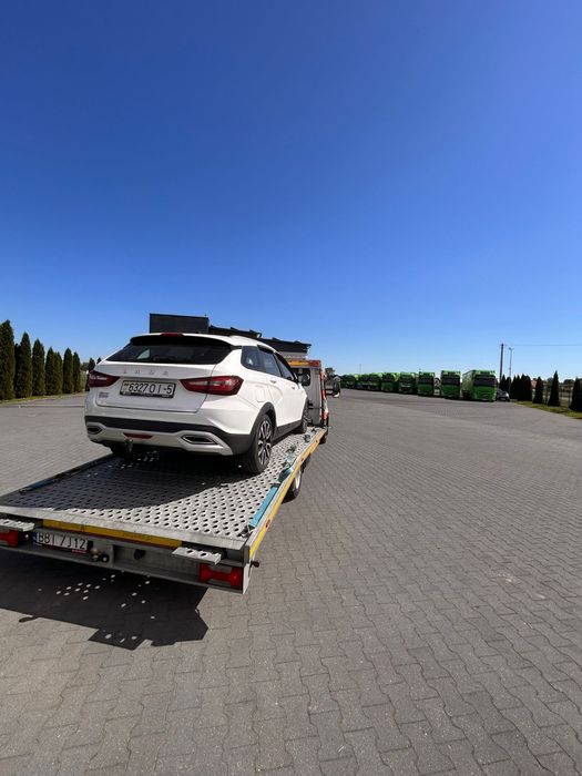 Bus do wynajęcia  laweta przyczepy  auto laweta  auto holownik  samochody osobowe  Przyczepki