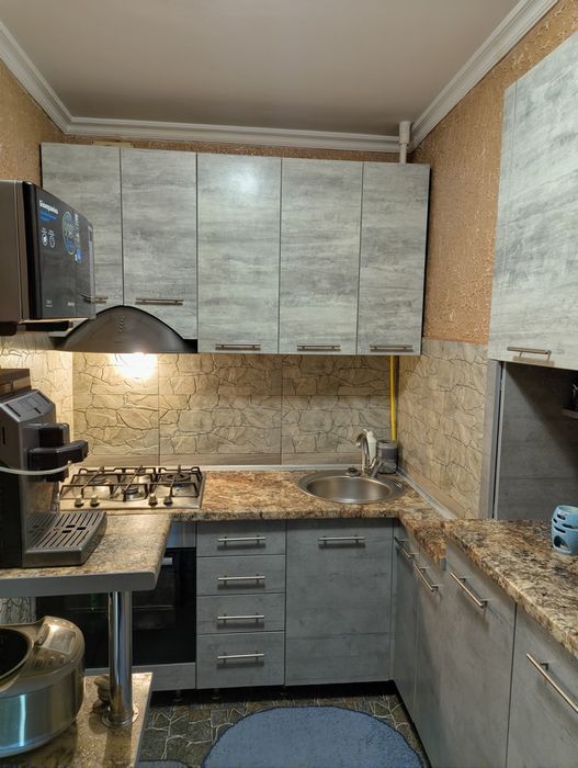 Продам 2 кімнатну квартиру Автовокзал