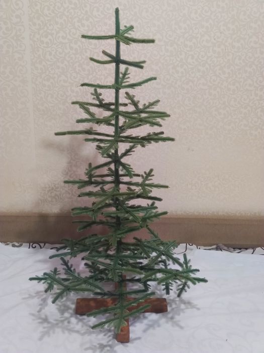 Ёлка искусственная наборная времён СССР  105см высота