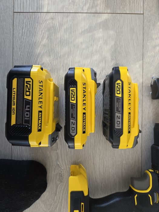 Stanley Fatmax V20 zestaw