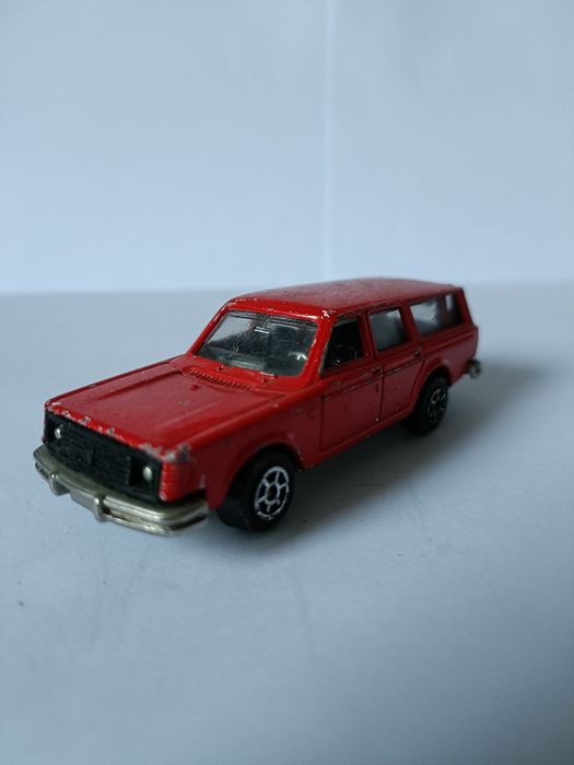 Resorak Zodiac Toys Volvo