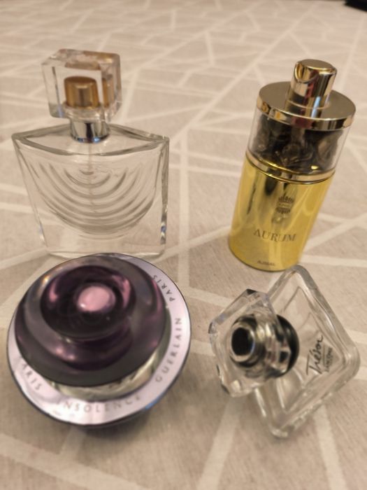 Puste flakony po perfumach