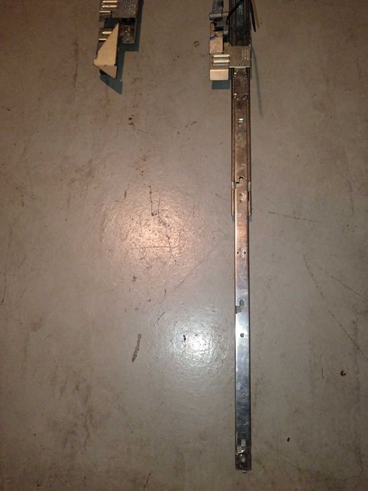 Corrediças de gaveta para rack bastidor com travamento