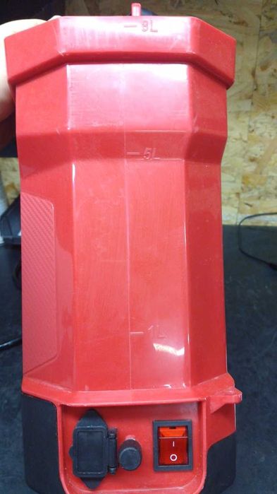 УЦІНКА! Опрыскиватель аккумуляторный Vitals Sm 108о