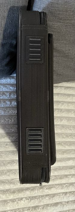 Brązowa sztywna torba na laptopa 17’ Continental